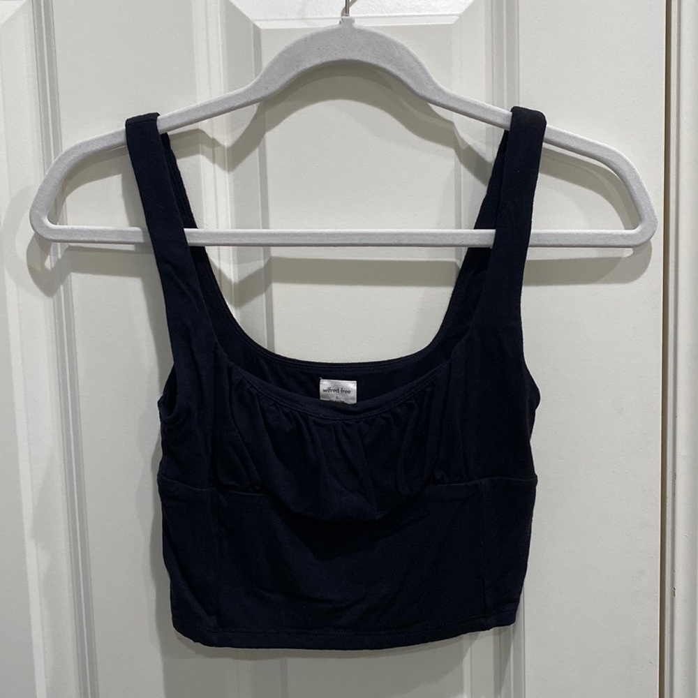 Aritzia Wilfred Free Orbit tank
